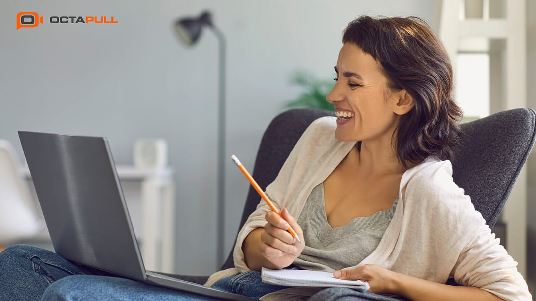 Casual Online Catchups: New Type of Building Communication